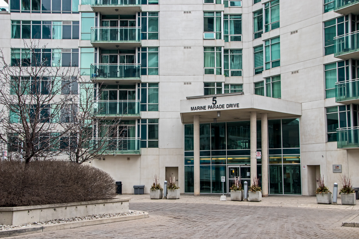 5 Marine Parade Drive, Suite 211, Etobicoke The Katherine Team